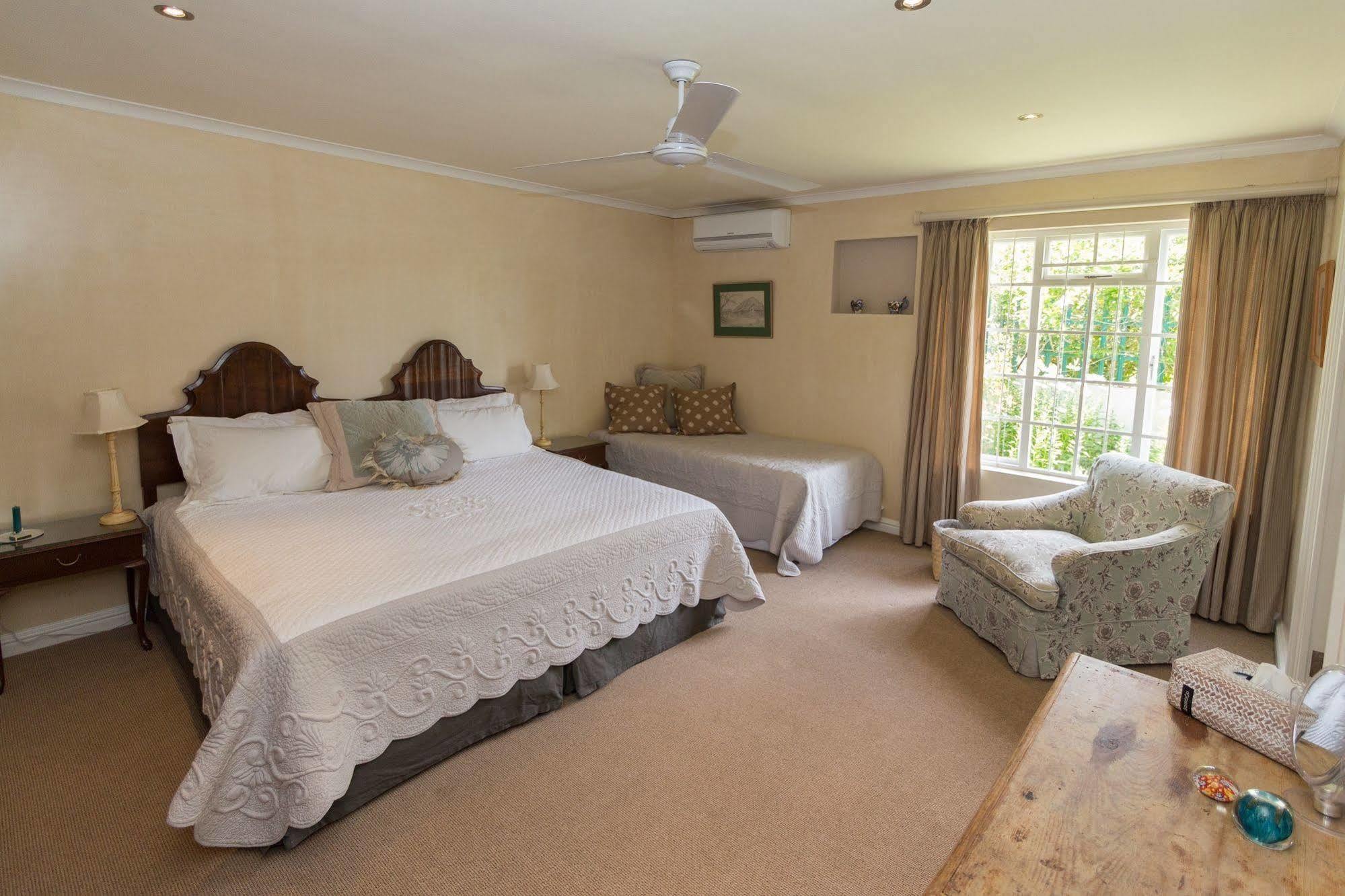 Hotel Cornerway House à Plettenberg Bay Extérieur photo